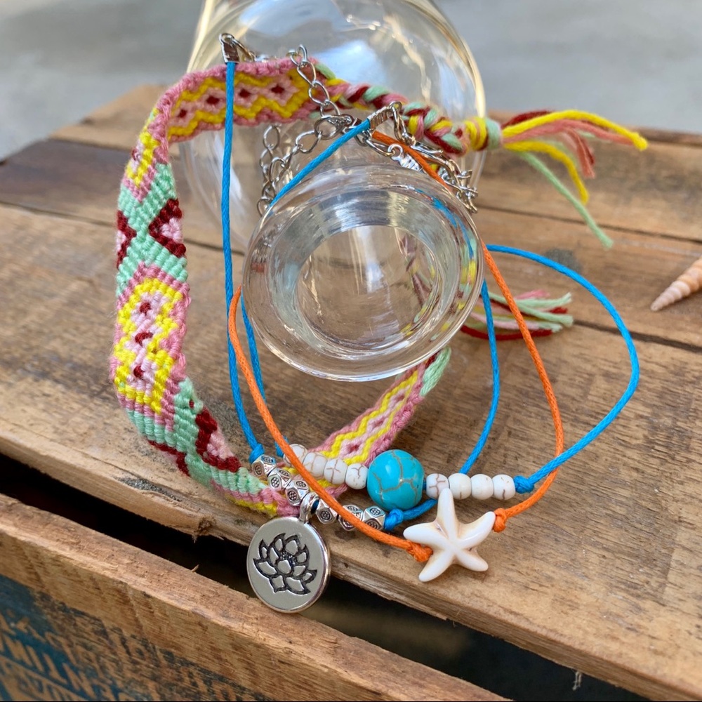 ✨TRIBAL BOHO STONE/STRING CHARM ANKLET SET✨